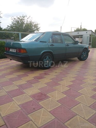 Mercedes 190 1990, 177,000 km - 2.0 л - Bərdə