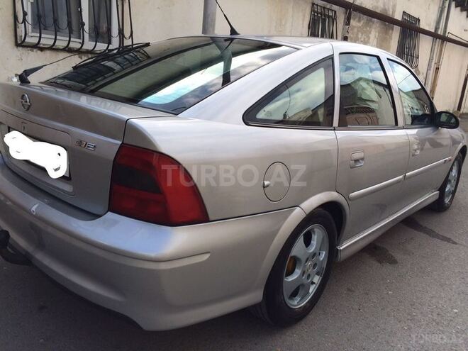 Opel Vectra 1999, 340,000 km - 2.0 l - Bakı