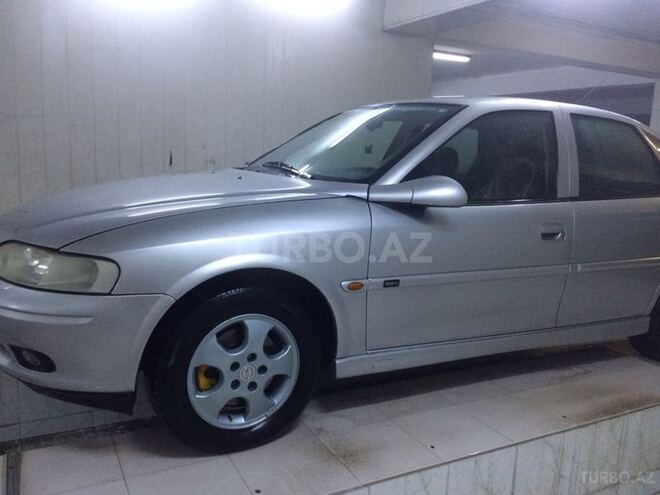 Opel Vectra 1999, 340,000 km - 2.0 l - Bakı