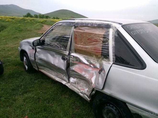 Daewoo Nexia 2009, 200,861 km - 1.5 л - Gədəbəy
