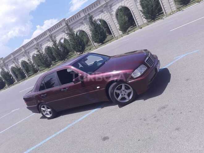 Mercedes 200 1997, 40 km - 0.1 l - Gədəbəy