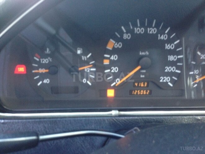 Mercedes C 250 1996, 179,000 km - 2.5 l - Sumqayıt