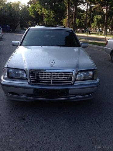 Mercedes C 250 1996, 179,000 km - 2.5 l - Sumqayıt