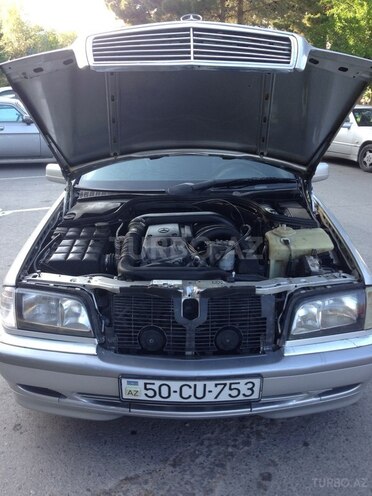 Mercedes C 250 1996, 179,000 km - 2.5 l - Sumqayıt