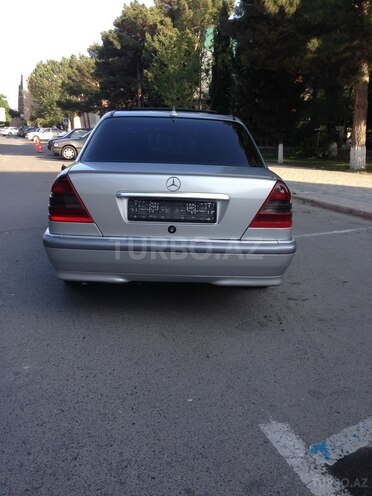 Mercedes C 250 1996, 179,000 km - 2.5 l - Sumqayıt