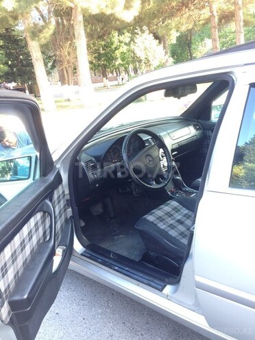 Mercedes C 250 1996, 179,000 km - 2.5 l - Sumqayıt