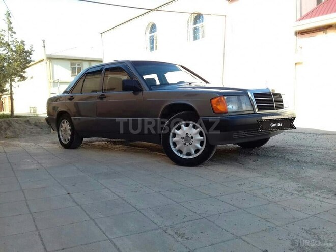 Mercedes 190 1991, 220,000 km - 0.2 l - Sumqayıt