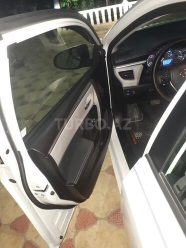 Toyota Corolla 2015, 35,852 km - 1.8 л - Bakı