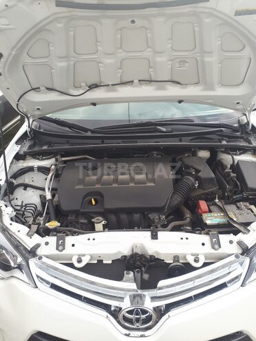 Toyota Corolla 2015, 35,852 km - 1.8 л - Bakı