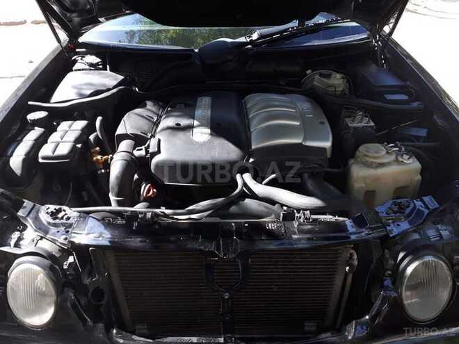Mercedes E 220 2000, 600,000 km - 2.2 l - Bakı
