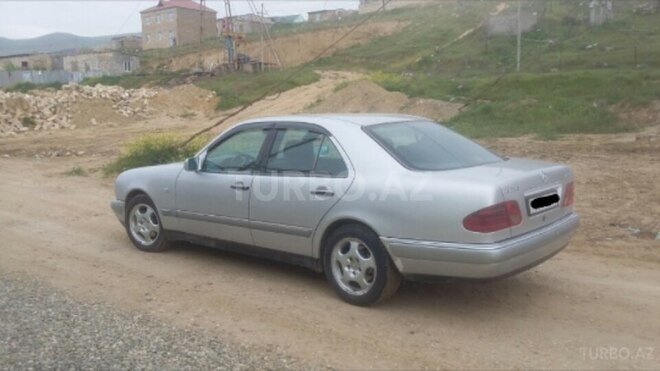 Mercedes  1996, 190 km - 2.2 l - Bakı