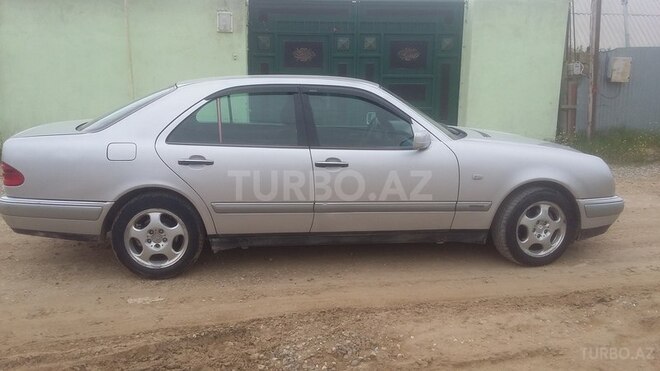 Mercedes  1996, 190 km - 2.2 l - Bakı