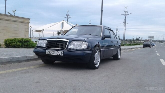 Mercedes E 200 1993, 358,965 km - 2.0 l - Bakı