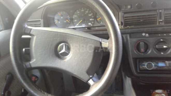 Mercedes 200 1990, 650,000 km - 2.0 l - Bakı