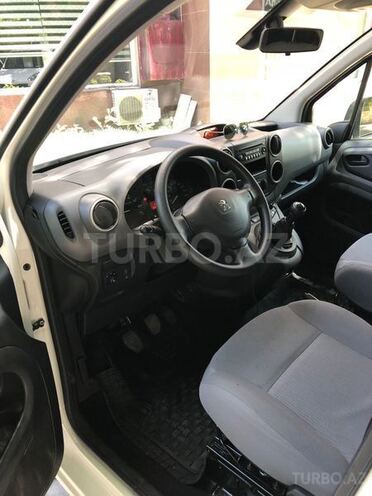 Peugeot Partner 2014, 45,000 km - 1.6 l - Bakı
