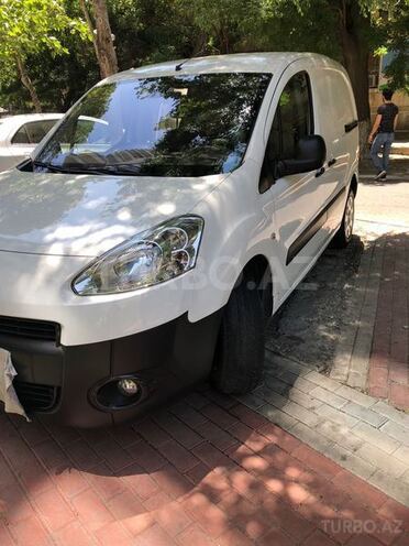 Peugeot Partner 2014, 45,000 km - 1.6 l - Bakı