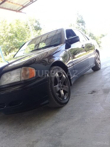 Mercedes C 230 1999, 210,000 km - 2.3 l - Göyçay