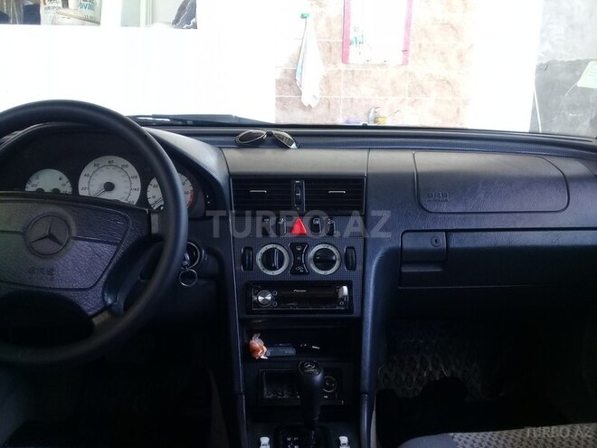 Mercedes C 230 1999, 210,000 km - 2.3 l - Göyçay