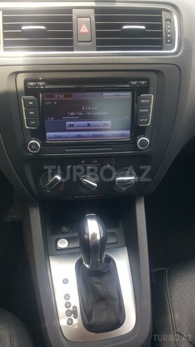 Volkswagen Jetta 2014, 83,000 km - 1.8 l - Gəncə