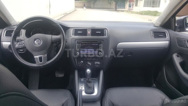 Volkswagen Jetta 2014, 83,000 km - 1.8 l - Gəncə