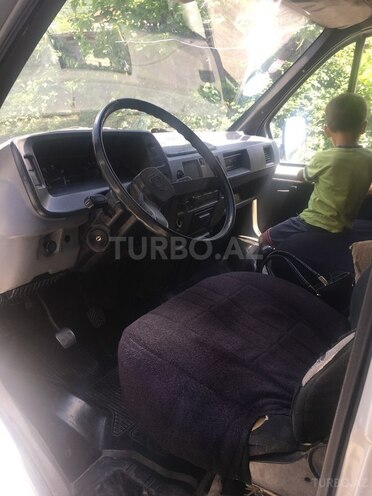 GAZ 33023-744 1998, 230,000 km - 2.4 l - Qax