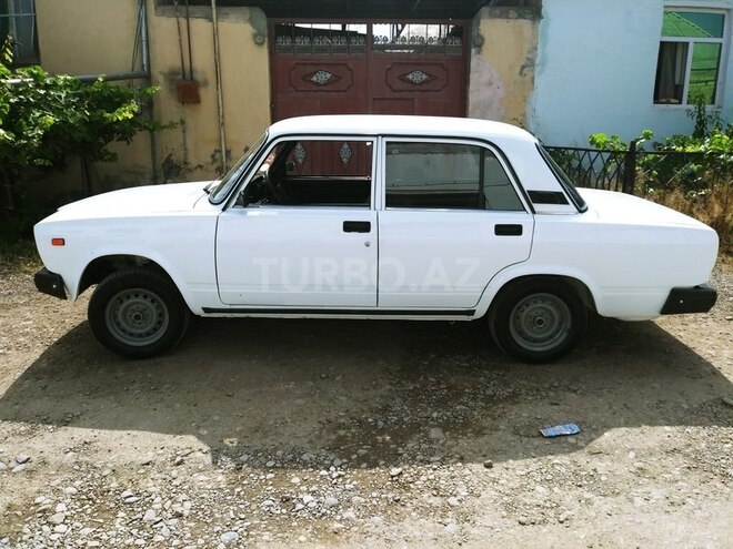 LADA (VAZ) 2107 2011, 96,000 km - 1.6 l - Gəncə