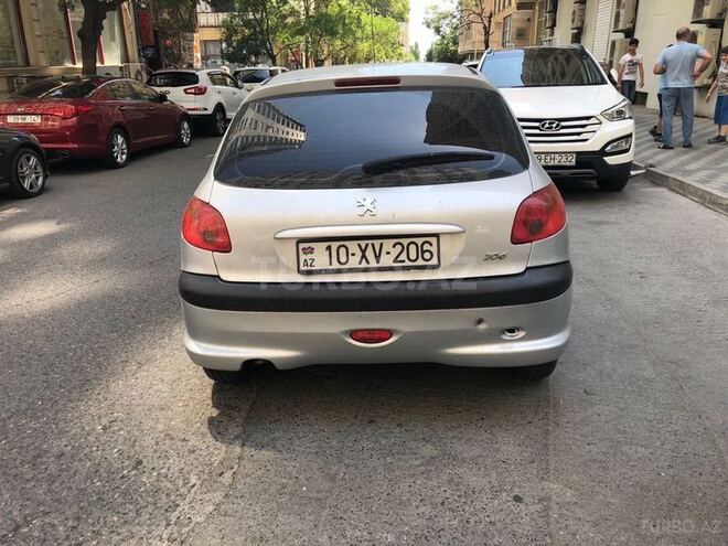 Peugeot 206 2005, 190,000 km - 1.4 л - Bakı