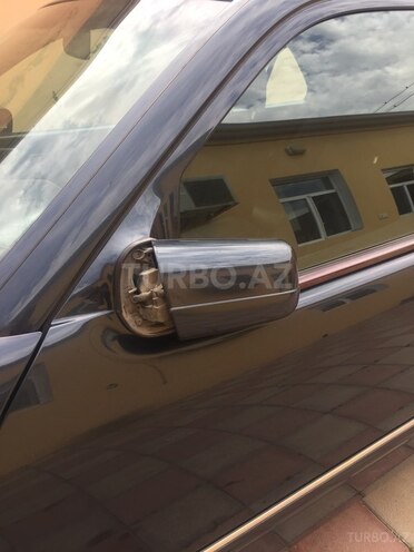 Mercedes E 240 1997, 288,000 km - 2.4 l - Sumqayıt