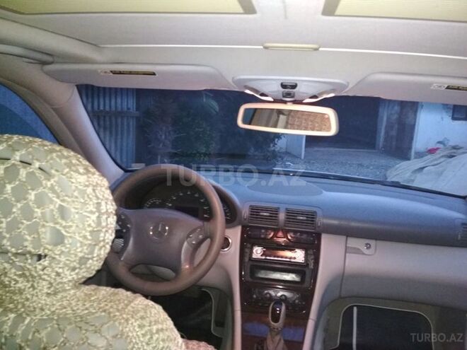 Mercedes C 240 2004, 196,900 km - 2.6 l - Goranboy