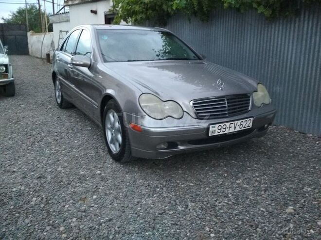 Mercedes C 240 2004, 196,900 km - 2.6 l - Goranboy