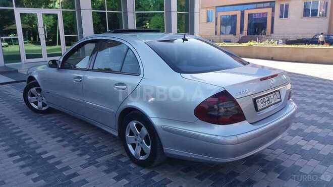 Mercedes E 320 2002, 294,000 km - 3.2 l - Bakı