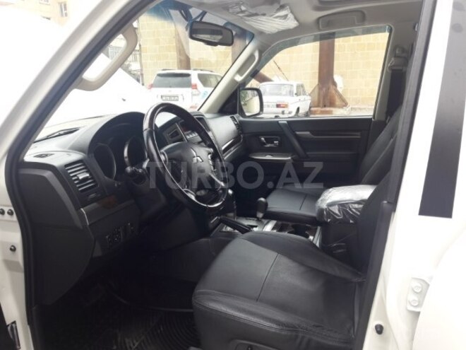 Mitsubishi Pajero 2014, 44,500 km - 3.8 l - Bakı