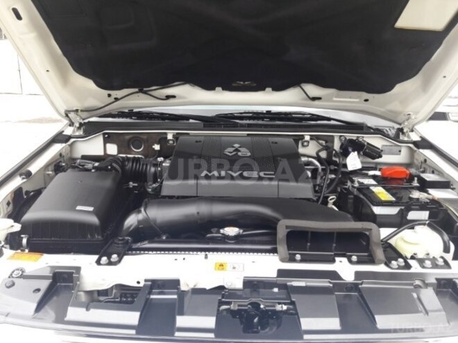 Mitsubishi Pajero 2014, 44,500 km - 3.8 l - Bakı