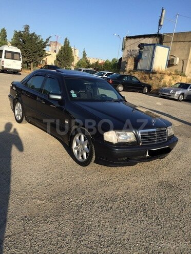 Mercedes C 220 1999, 340,000 km - 2.2 l - Bakı