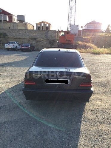 Mercedes C 220 1999, 340,000 km - 2.2 l - Bakı
