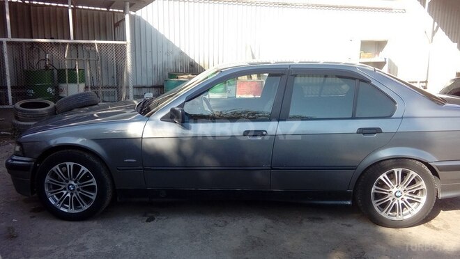 BMW 320 1993, 45,000 km - 0.2 л - Bakı