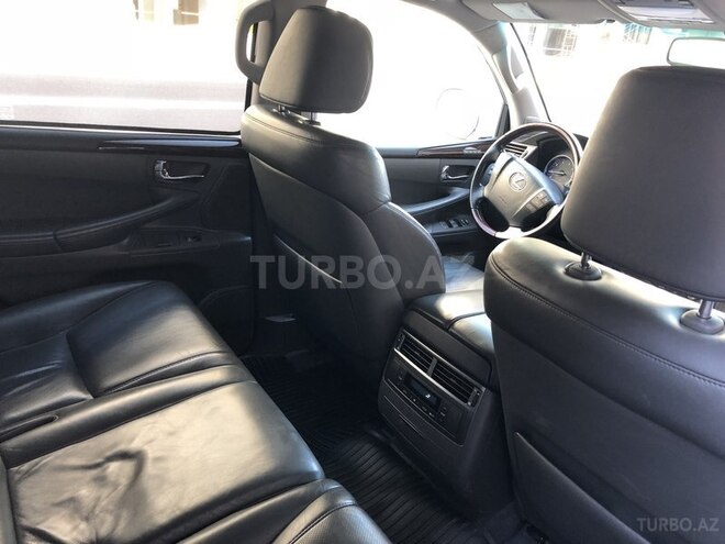 Lexus LX 570 2008, 125,000 km - 5.7 l - Bakı