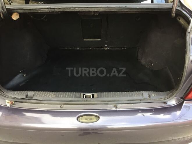 Opel Vectra 1995, 300,000 km - 1.8 l - Astara