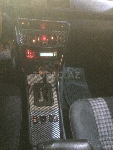 Mercedes E 280 1994, 292,000 km - 2.8 l - Bakı