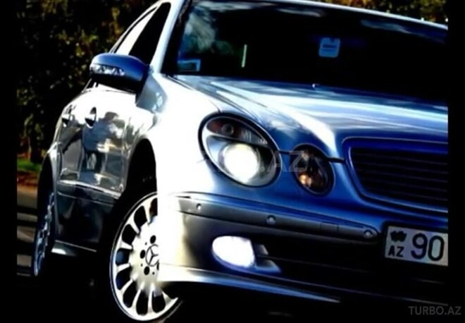 Mercedes E 320 2004, 285,000 km - 3.2 l - Bakı