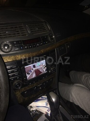 Mercedes E 320 2004, 285,000 km - 3.2 l - Bakı