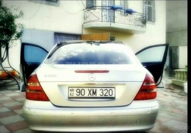 Mercedes E 320 2004, 285,000 km - 3.2 l - Bakı
