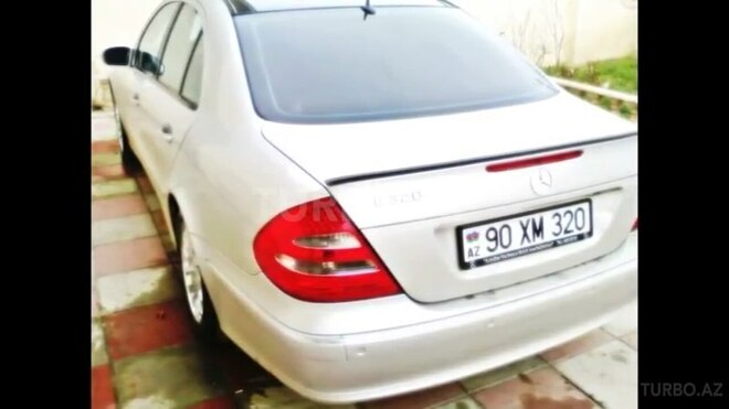 Mercedes E 320 2004, 285,000 km - 3.2 l - Bakı