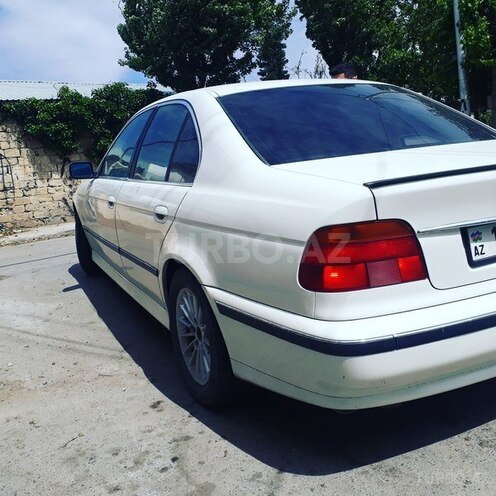BMW 528 1999, 400,000 km - 2.7 l - Bakı