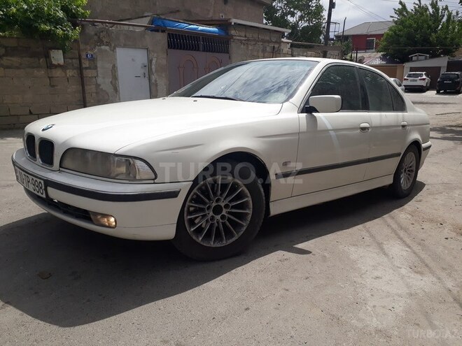 BMW 528 1999, 400,000 km - 2.7 l - Bakı