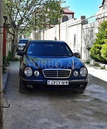 Mercedes E 200 2000, 204,000 km - 2.0 л - Bakı