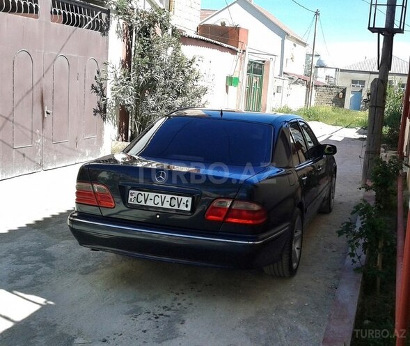 Mercedes E 200 2000, 204,000 km - 2.0 л - Bakı