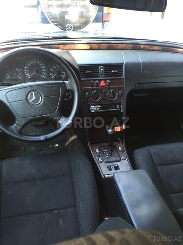 Mercedes C 180 2000, 236,000 km - 1.8 l - Sumqayıt