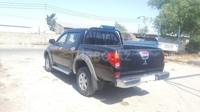 Mitsubishi L200 2012, 161,420 km - 2.5 l - Bakı