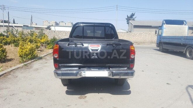 Mitsubishi L200 2012, 161,420 km - 2.5 l - Bakı
